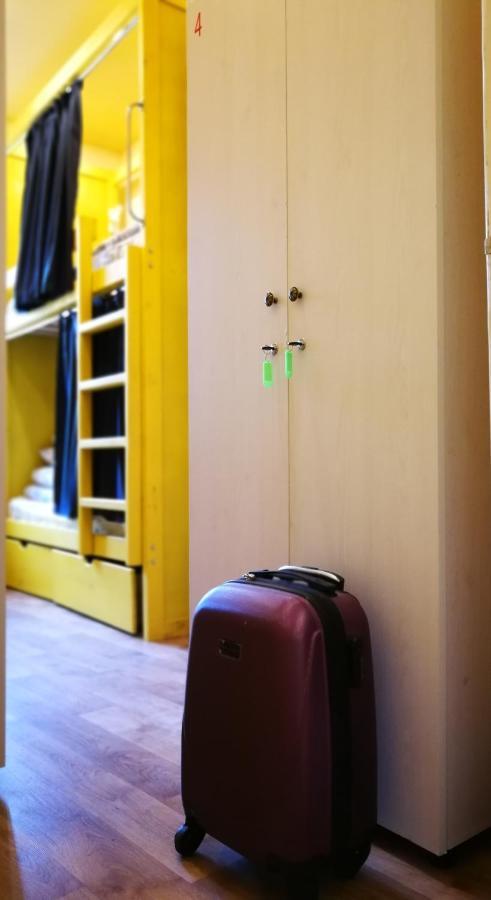 Булгакоff Hostel Kiev Ngoại thất bức ảnh